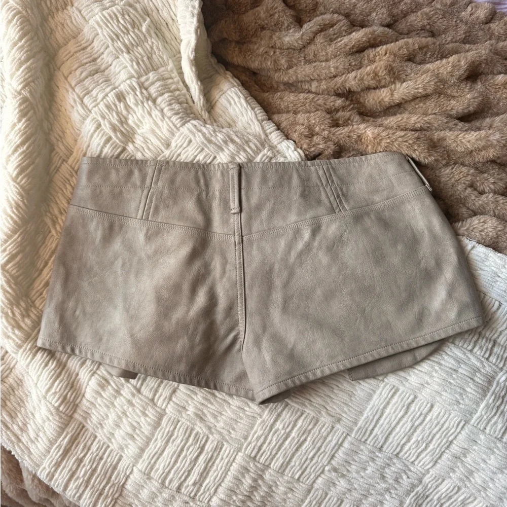 We The Free Women's Set - Picture 4 of 5